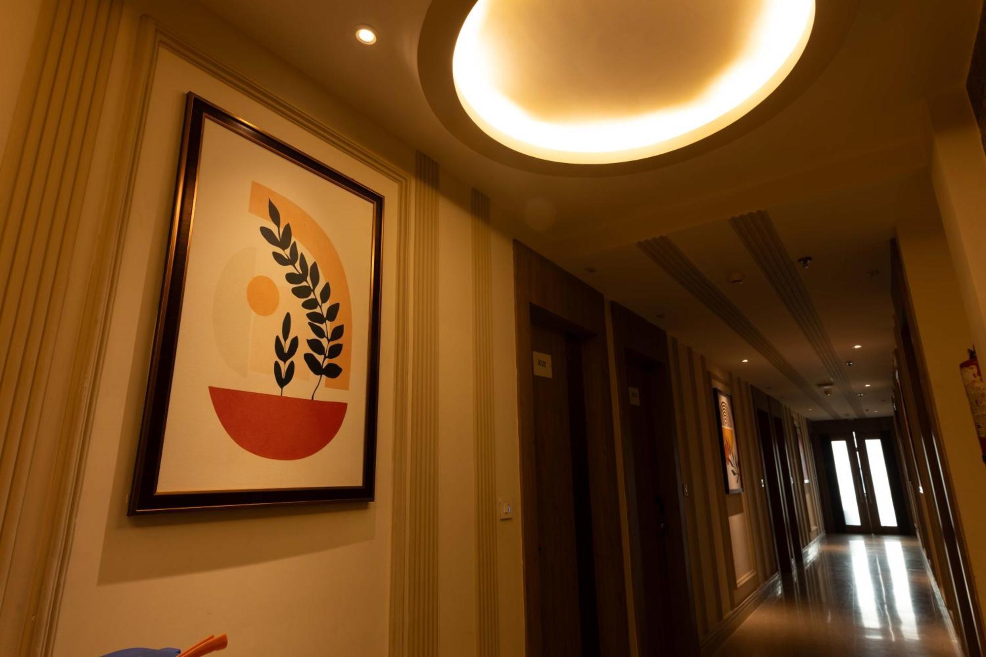 New Hotel Broadway Varanasi Exterior photo
