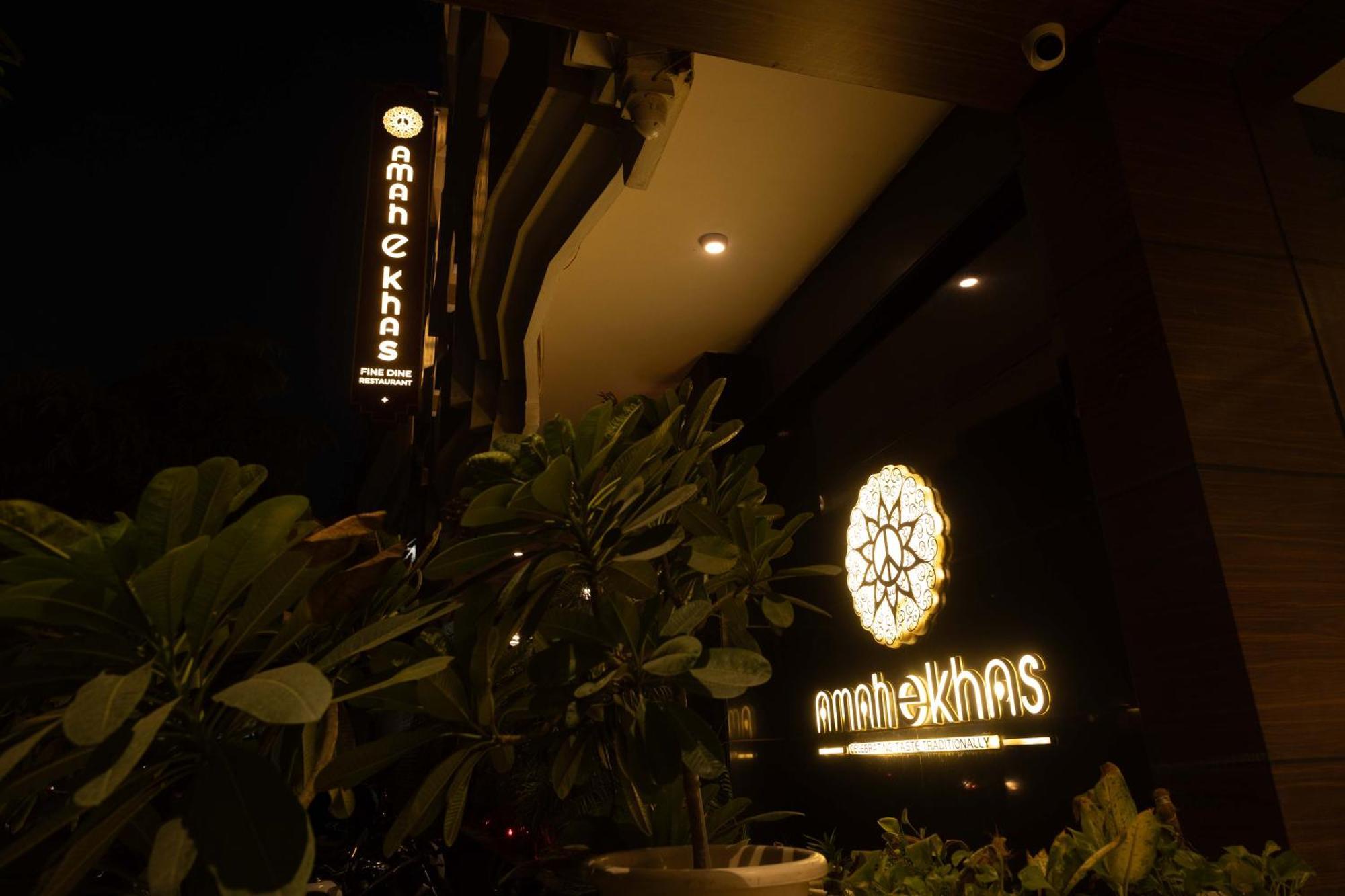 New Hotel Broadway Varanasi Exterior photo
